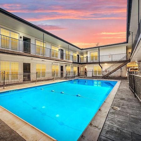 Comfortable 2Br Apt In Vibrant Houston Heights Екстериор снимка