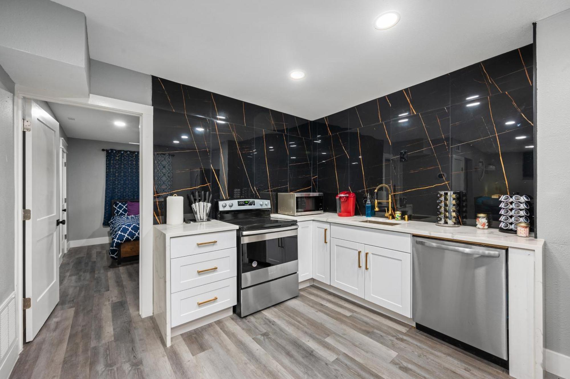 Comfortable 2Br Apt In Vibrant Houston Heights Екстериор снимка